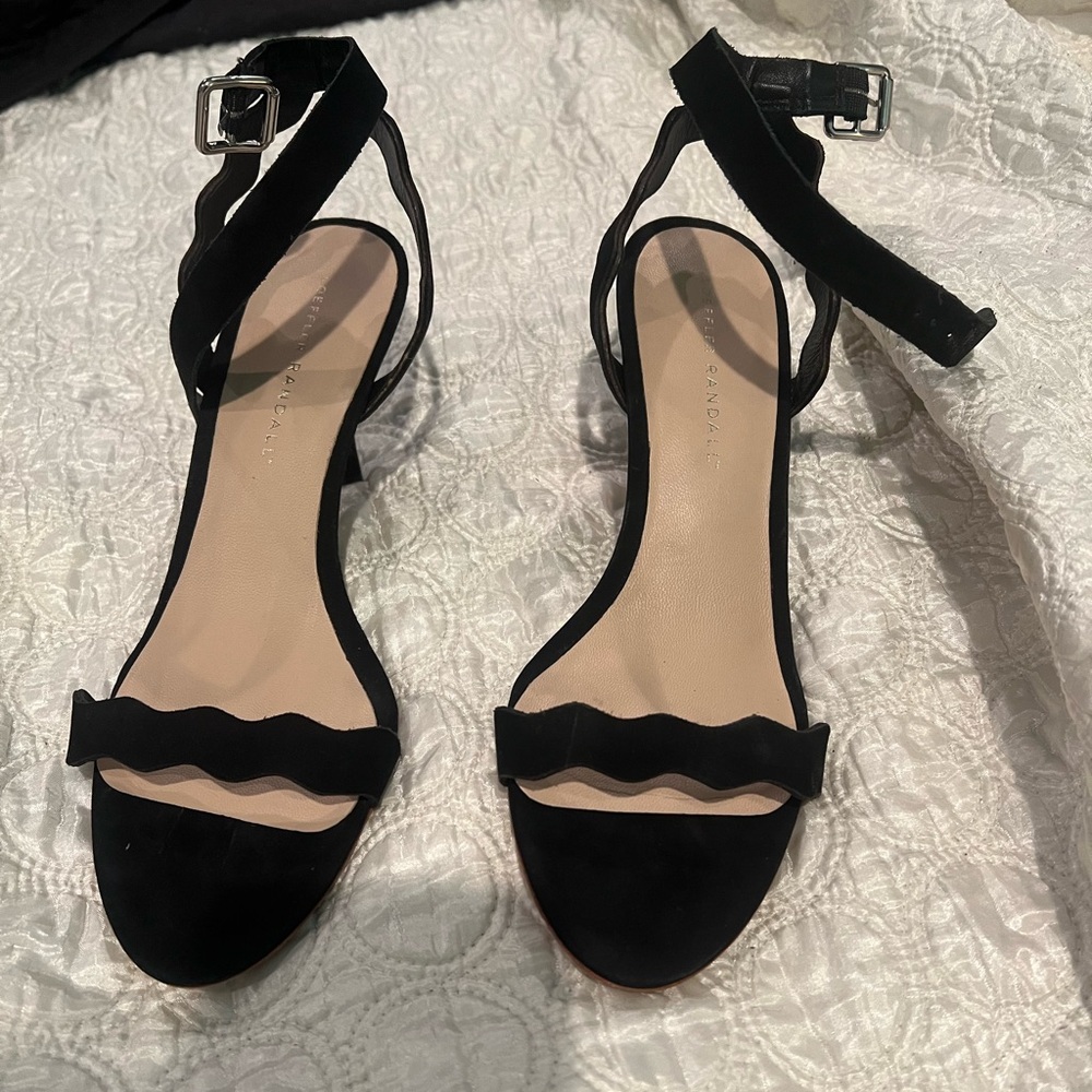 Sz 9.5 Loeffler Randall black suede heeled sandals worn only once.